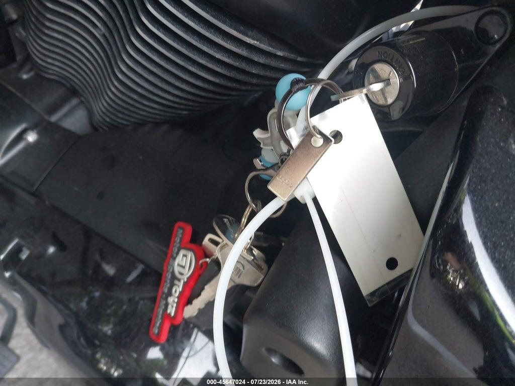 JKAVN2E17RA002396 2024 KAWASAKI VN900 photo no. 11