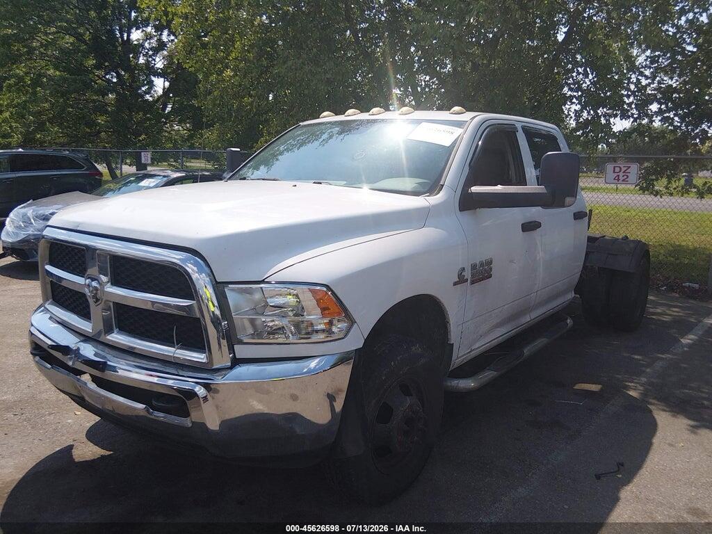 3C7WRTCL7GG258967 2016 RAM 3500 CHASSIS photo no. 2