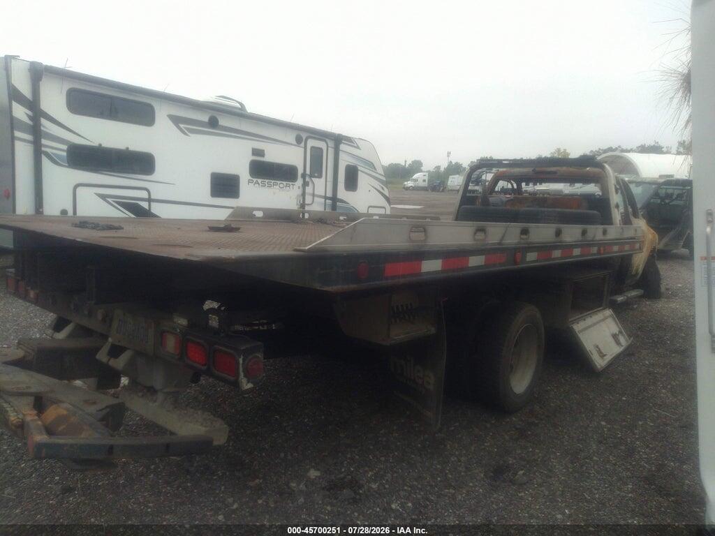 3C7WRMDJ6GG306767 2016 RAM 5500 CHASSIS photo no. 4