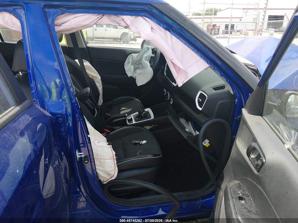 KMHRC8A32NU203053 2022 HYUNDAI VENUE photo no. 5