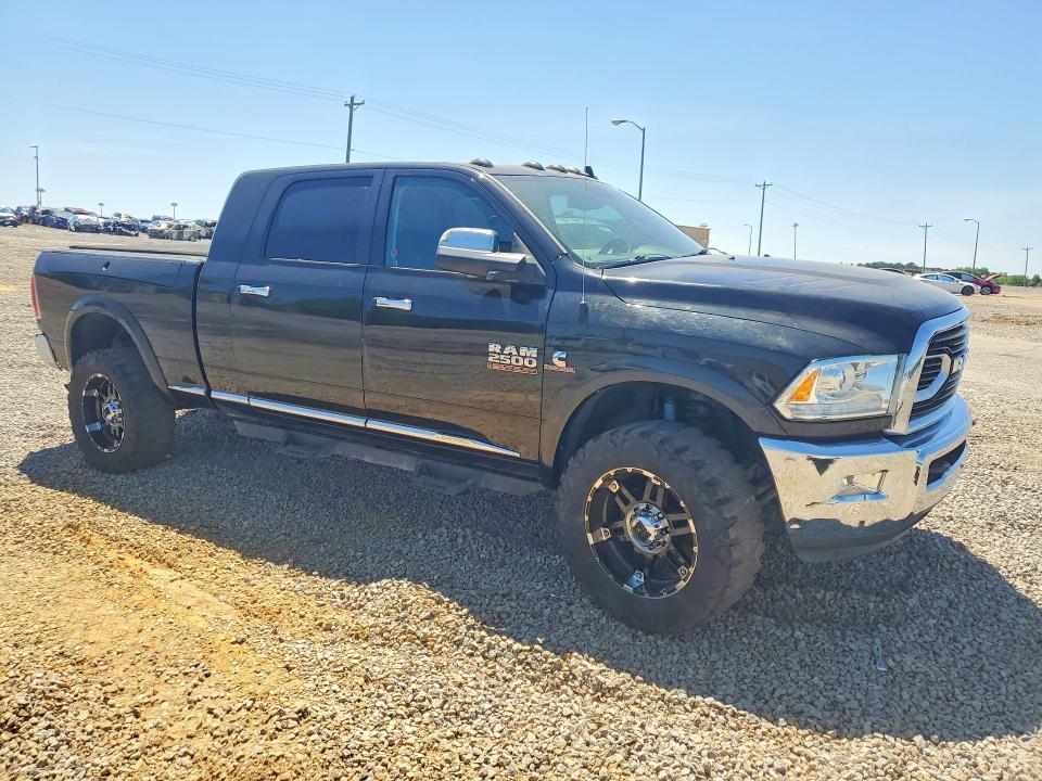 2017 RAM 2500 LONGHORN — Фото 4 из 12