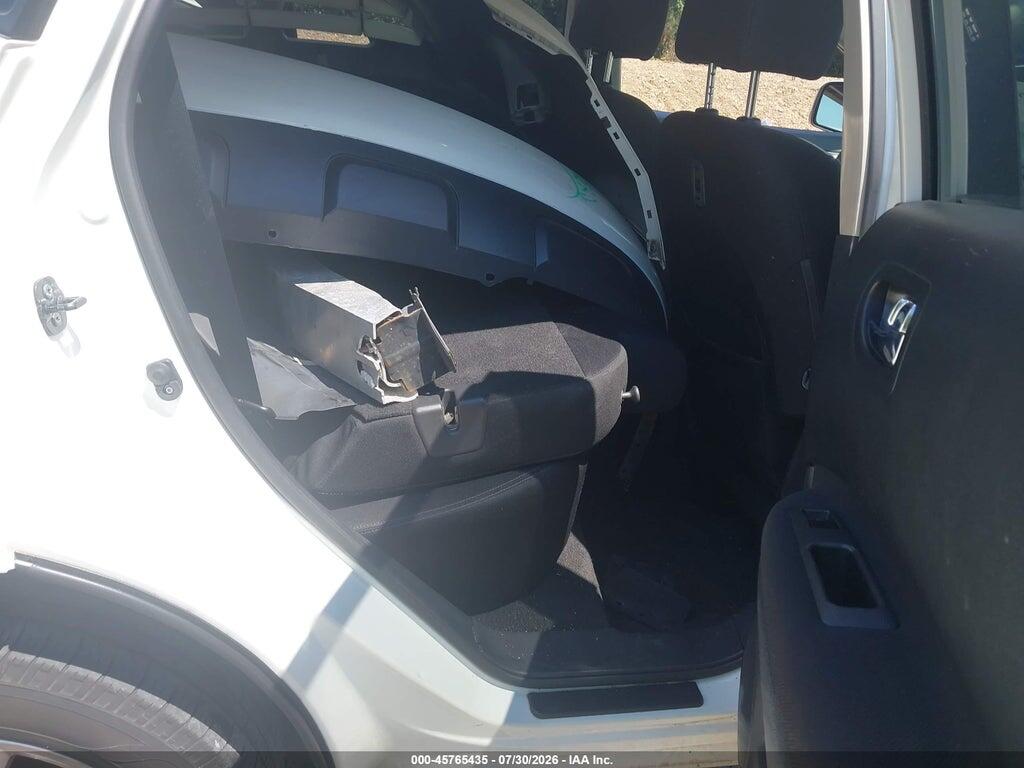 JN8AS5MT7BW180260 2011 NISSAN ROGUE photo no. 8