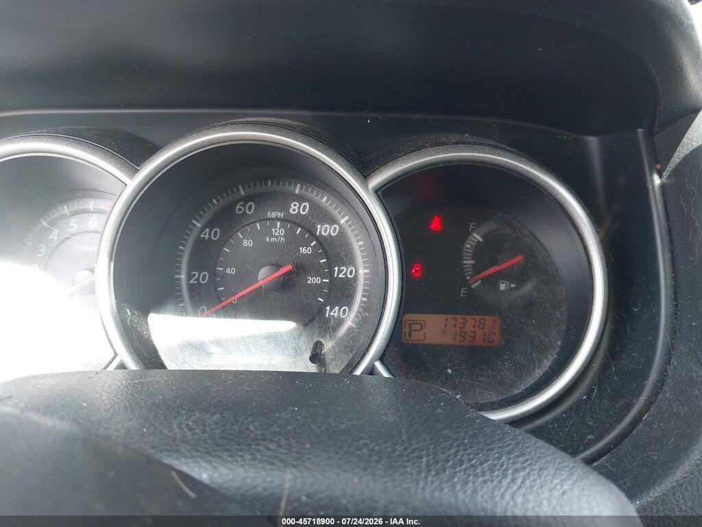 3N1BC1CP0BL511943 2011 NISSAN VERSA photo no. 7