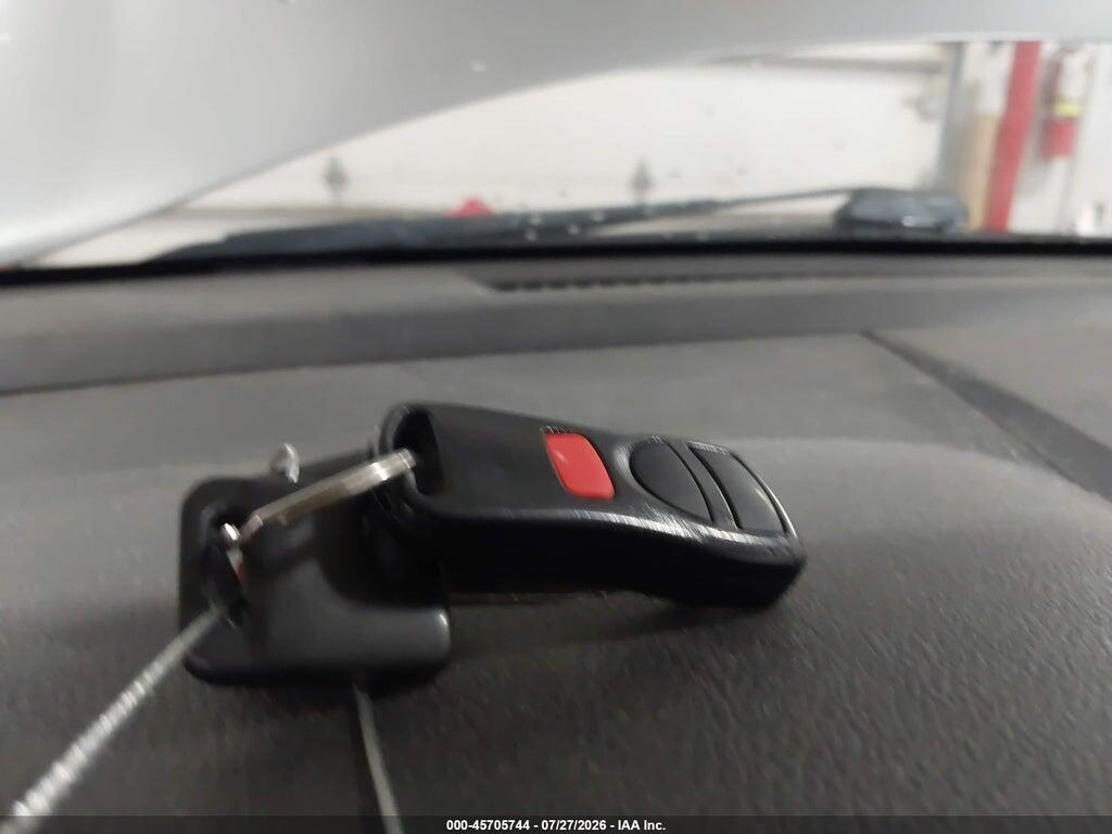 3N1BC1AP4BL423318 2011 NISSAN VERSA photo no. 11