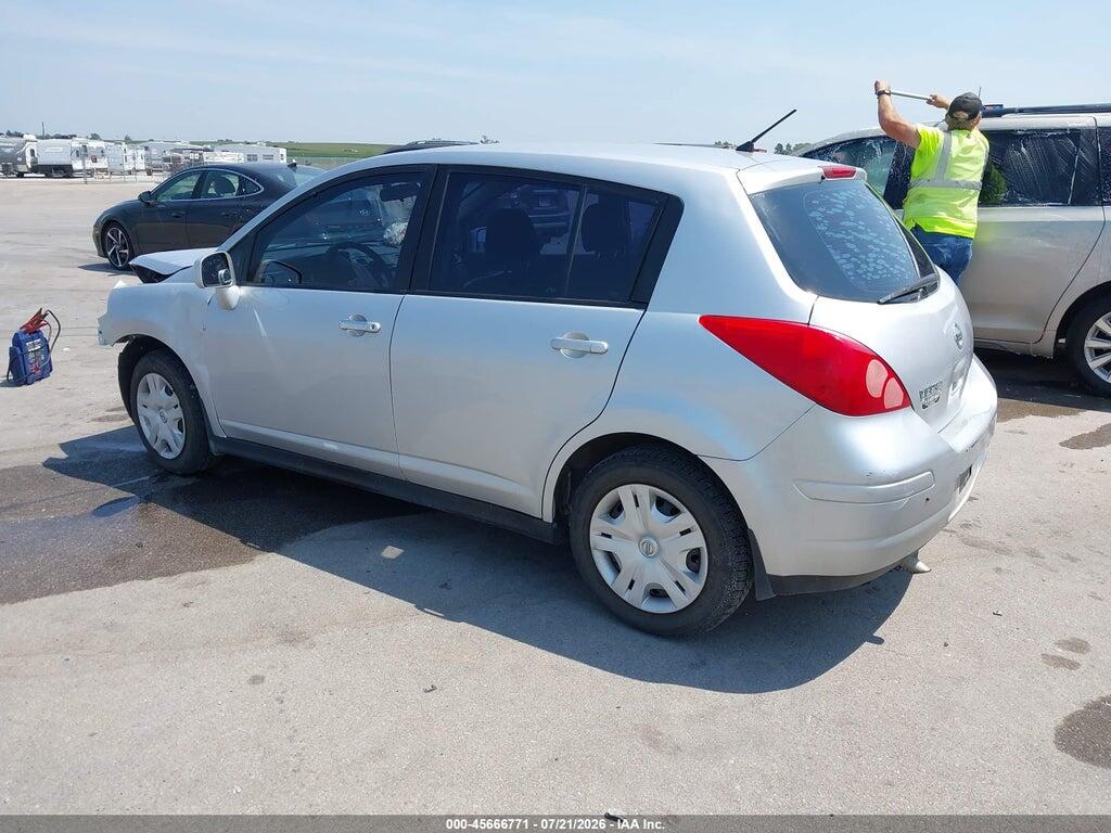3N1BC1CPXBL498764 2011 NISSAN VERSA photo no. 3