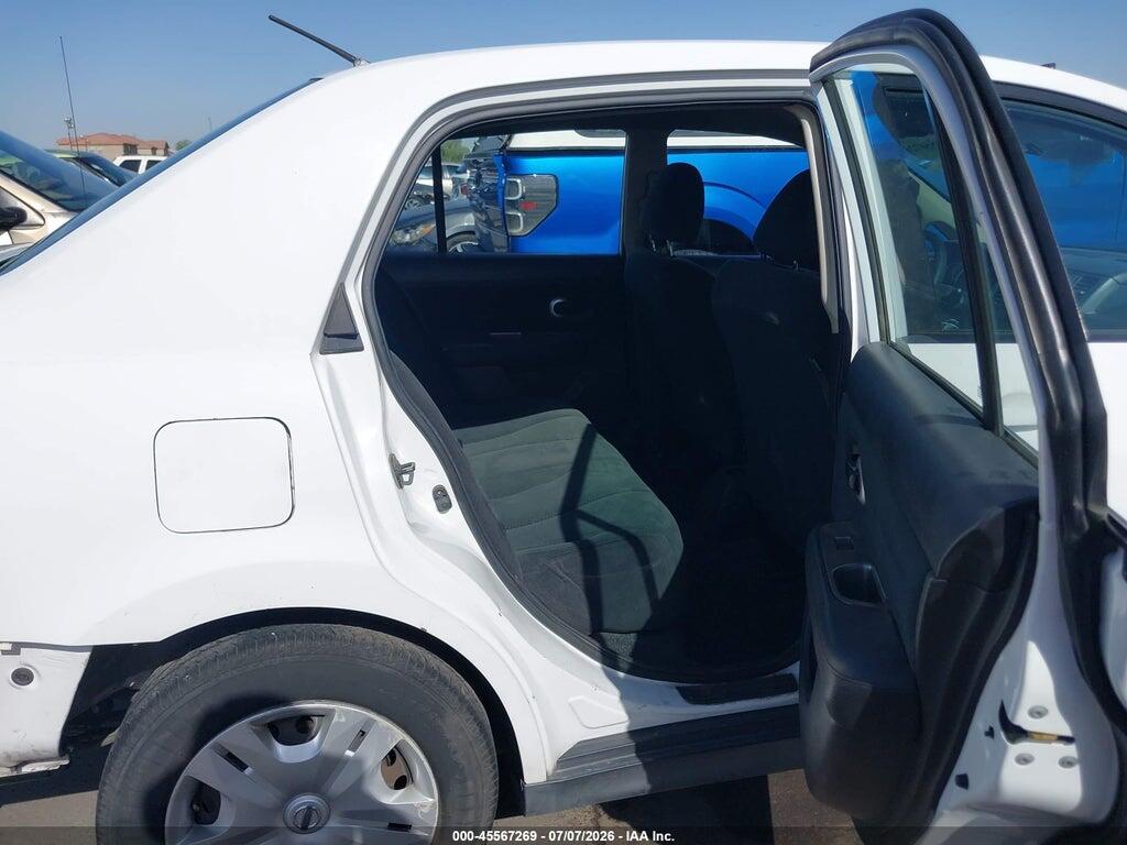 3N1BC1AP4BL449630 2011 NISSAN VERSA photo no. 8
