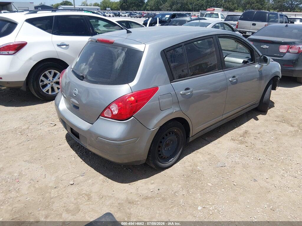 3N1BC1CP0BL445636 2011 NISSAN VERSA photo no. 4