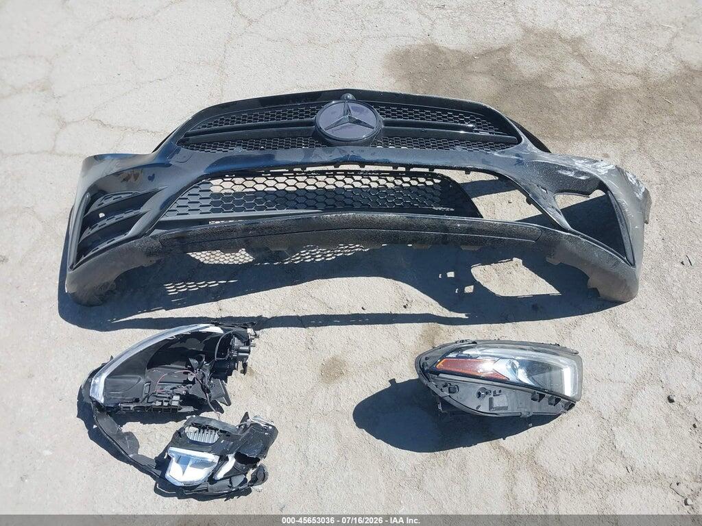 W1K3G5BB0MJ298981 2021 MERCEDES-BENZ AMG A 35 photo no. 12