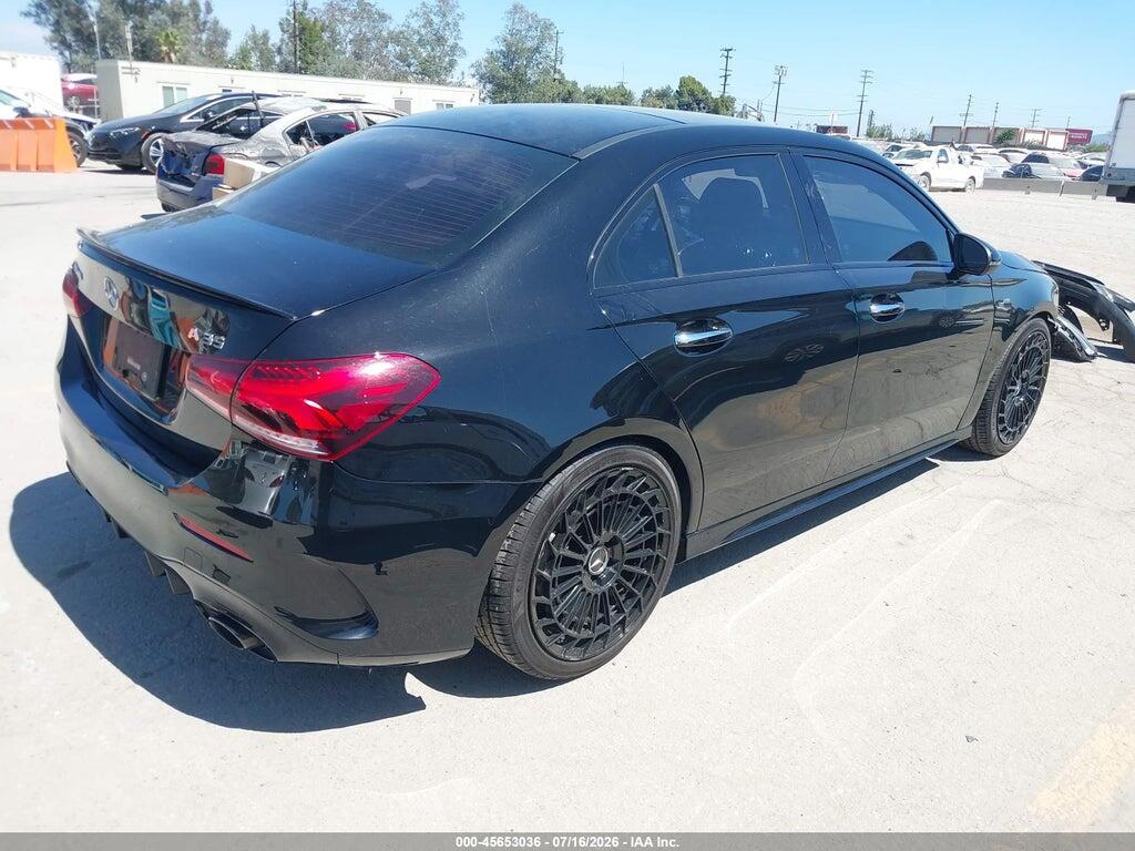 W1K3G5BB0MJ298981 2021 MERCEDES-BENZ AMG A 35 photo no. 4