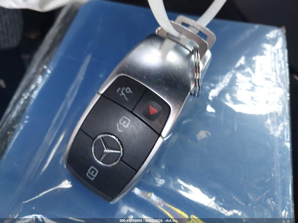 W1KWF8DB2MR607057 2021 MERCEDES-BENZ C 300 photo no. 11