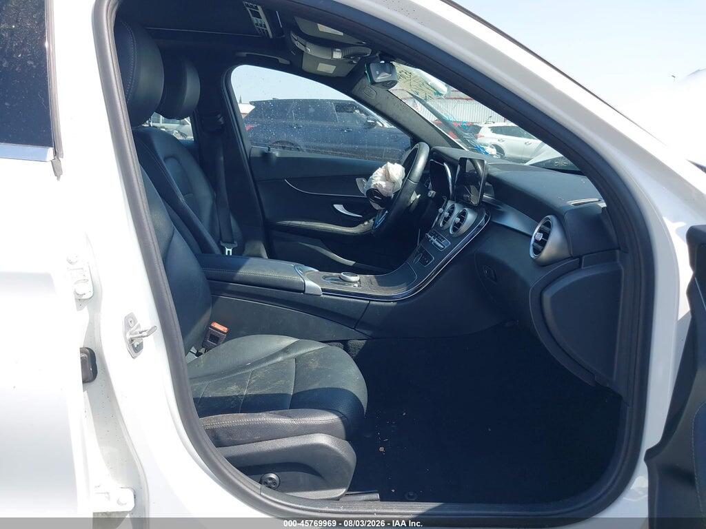 W1KWF8DB2MR607057 2021 MERCEDES-BENZ C 300 photo no. 5