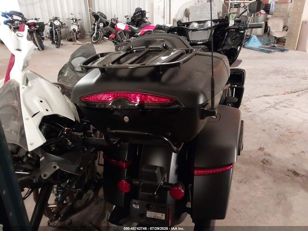 56KLDDSS3S3440202 2025 INDIAN MOTORCYCLE CO. PURSUIT photo no. 6