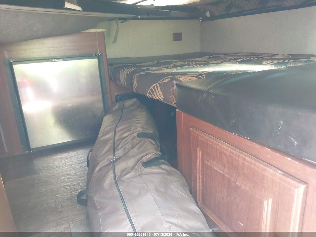 4X4CPR714GD296584 2016 ROCKWOOD PREMIER SERIES M-122 photo no. 5