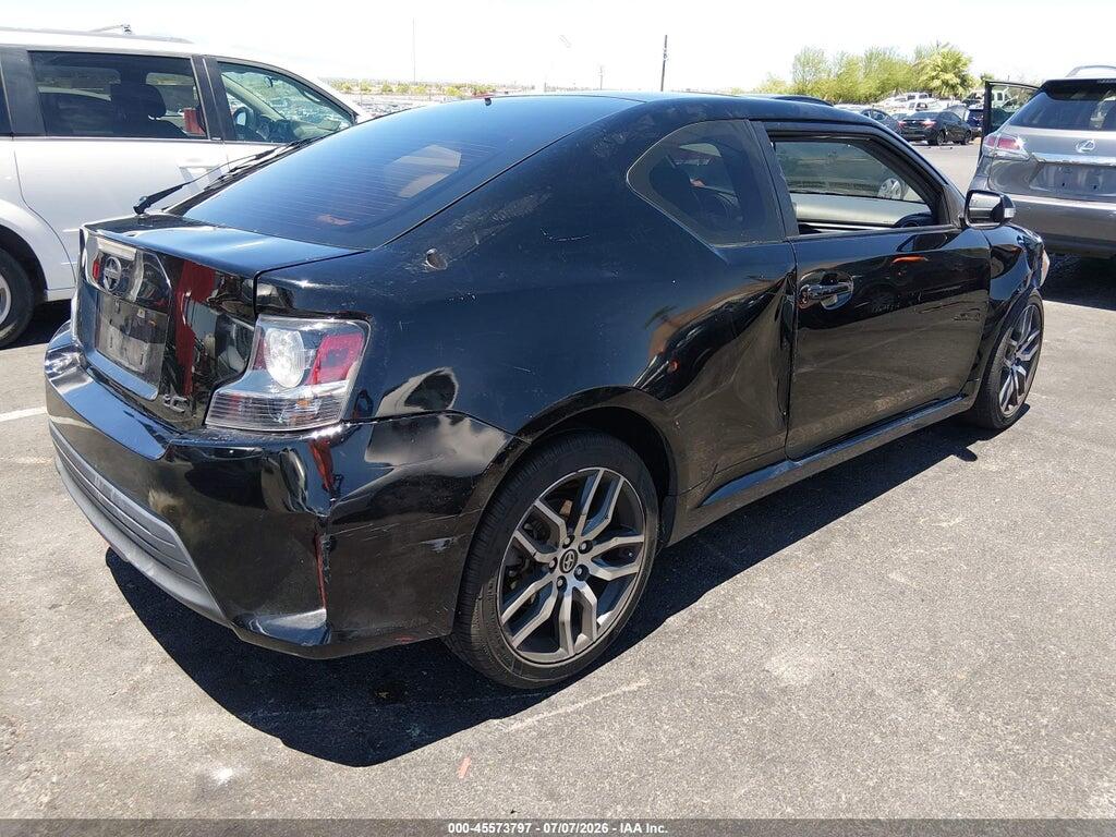 JTKJF5C7XGJ024666 2016 SCION TC photo no. 4