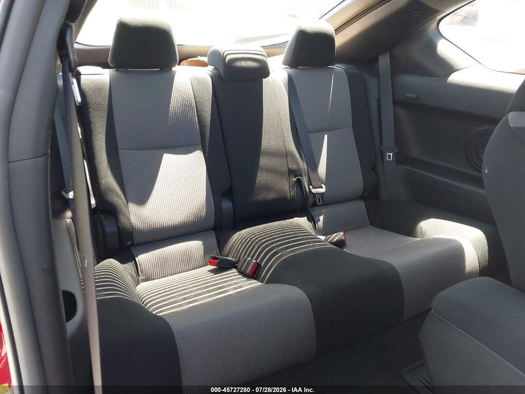 JTKJF5C79GJ015098 2016 SCION TC photo no. 8