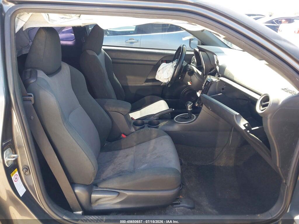 JTKJF5C75GJ022520 2016 SCION TC photo no. 5