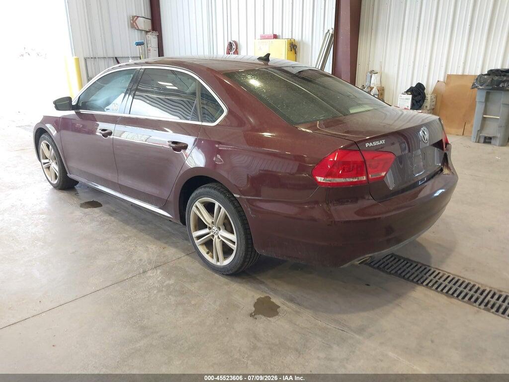 1VWBN7A37EC070335 2014 VOLKSWAGEN PASSAT photo no. 3