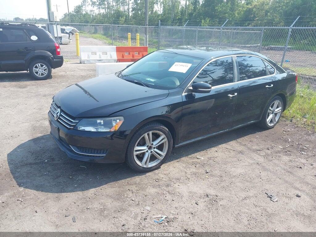1VWBT7A3XEC074563 2014 VOLKSWAGEN PASSAT photo no. 2