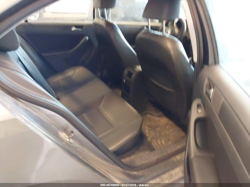 3VWD17AJ2EM238979 2014 VOLKSWAGEN JETTA photo no. 8