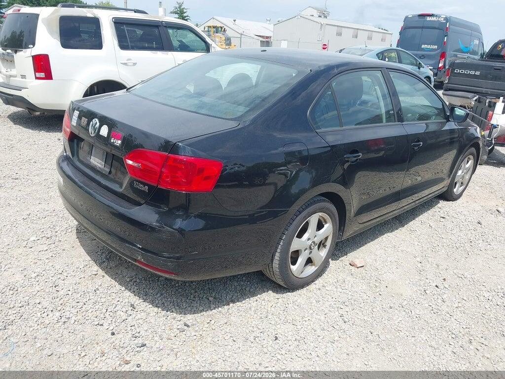 3VW2K7AJ4EM413799 2014 VOLKSWAGEN JETTA photo no. 4