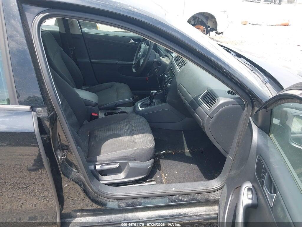 3VW2K7AJ4EM413799 2014 VOLKSWAGEN JETTA photo no. 5