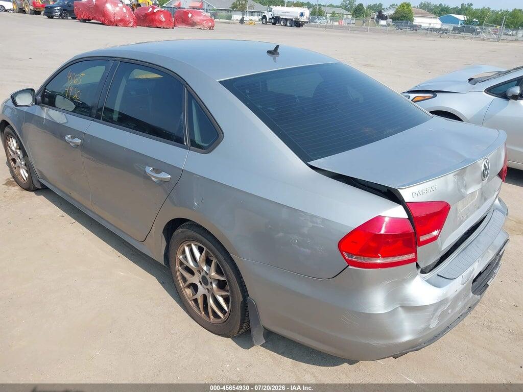 1VWAT7A39EC060794 2014 VOLKSWAGEN PASSAT photo no. 3