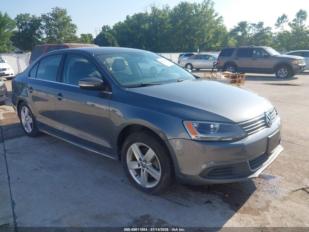 3VWLL7AJ8EM233615 2014 VOLKSWAGEN JETTA photo no. 1