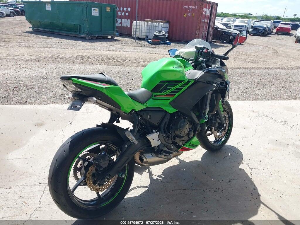 ML5EXEP16RDAB3511 2024 KAWASAKI EX650 photo no. 3