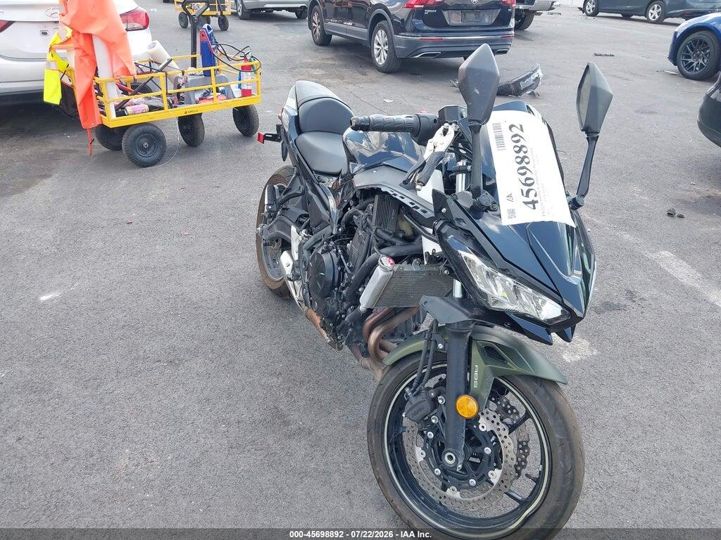 ML5EXEP14RDAD3272 2024 KAWASAKI EX650 photo no. 1