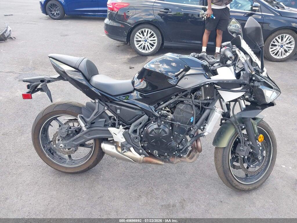 ML5EXEP14RDAD3272 2024 KAWASAKI EX650 photo no. 12