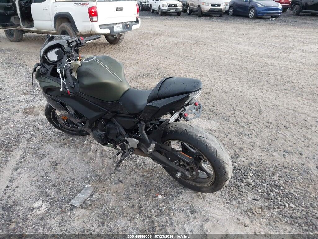 ML5EXER1XRDAD5007 2024 KAWASAKI EX650 photo no. 3