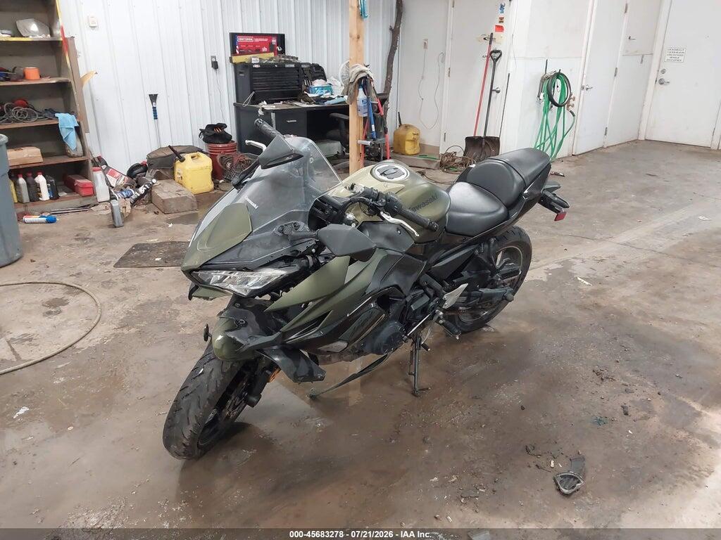 ML5EXEP19RDAB1459 2024 KAWASAKI EX650 photo no. 2