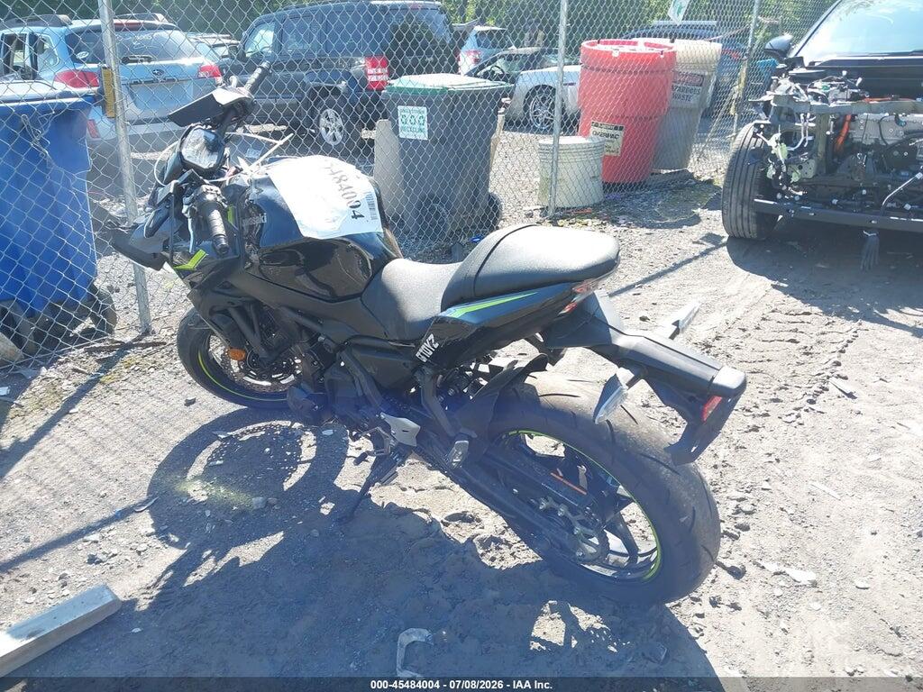 ML5EREP19RDAD5139 2024 KAWASAKI ER650 photo no. 3