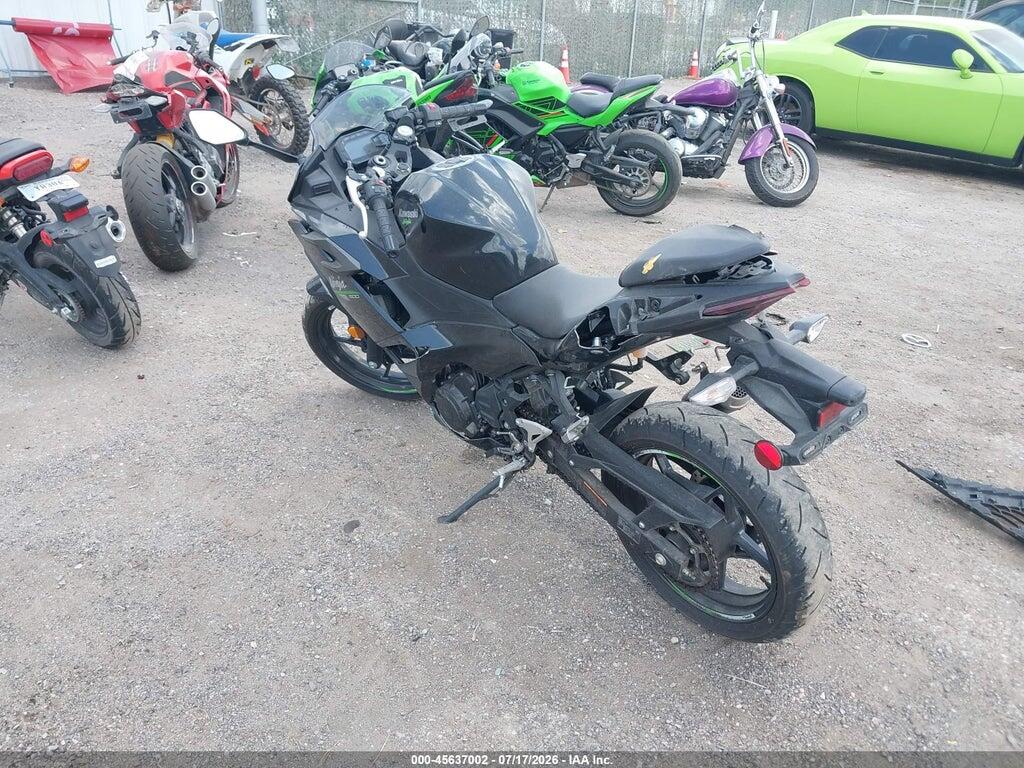 ML5EXGH13RDA26294 2024 KAWASAKI EX500 photo no. 3