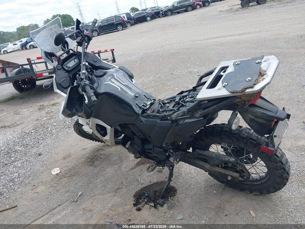 ML5KLEF1XRDA28517 2024 KAWASAKI KL650 photo no. 3