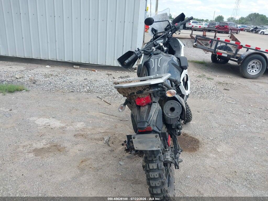 ML5KLEF1XRDA28517 2024 KAWASAKI KL650 photo no. 6