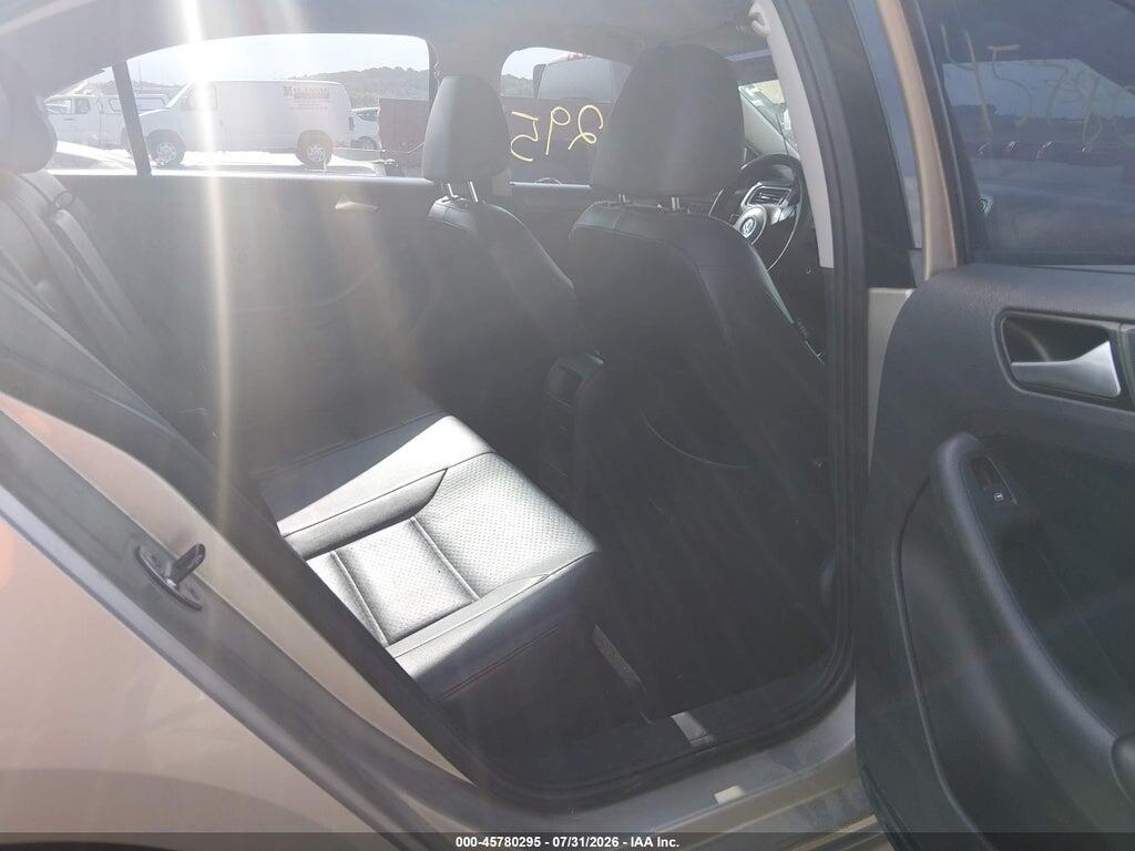 3VWD17AJ2EM273375 2014 VOLKSWAGEN JETTA photo no. 8