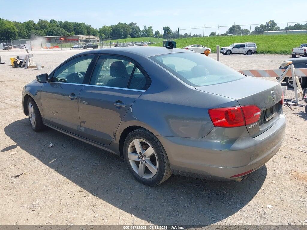 3VWLL7AJ3EM322847 2014 VOLKSWAGEN JETTA photo no. 3