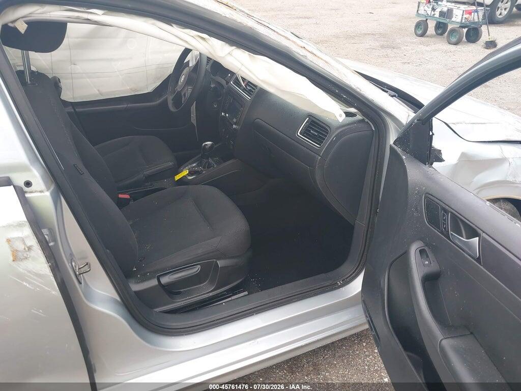 3VW2K7AJ0EM231677 2014 VOLKSWAGEN JETTA photo no. 5