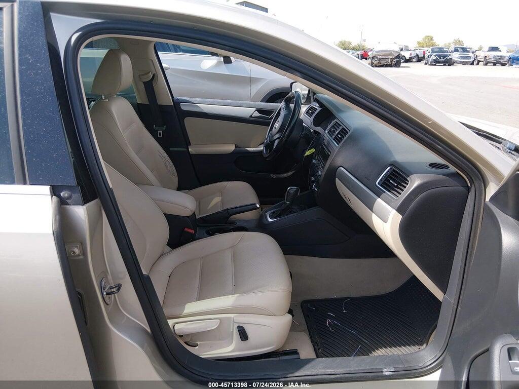 3VWD07AJ2EM286596 2014 VOLKSWAGEN JETTA photo no. 5