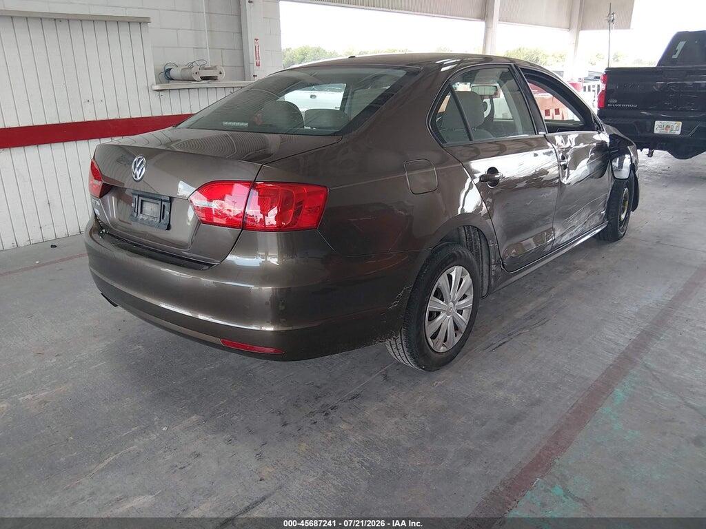 3VW2K7AJ4EM292689 2014 VOLKSWAGEN JETTA photo no. 4