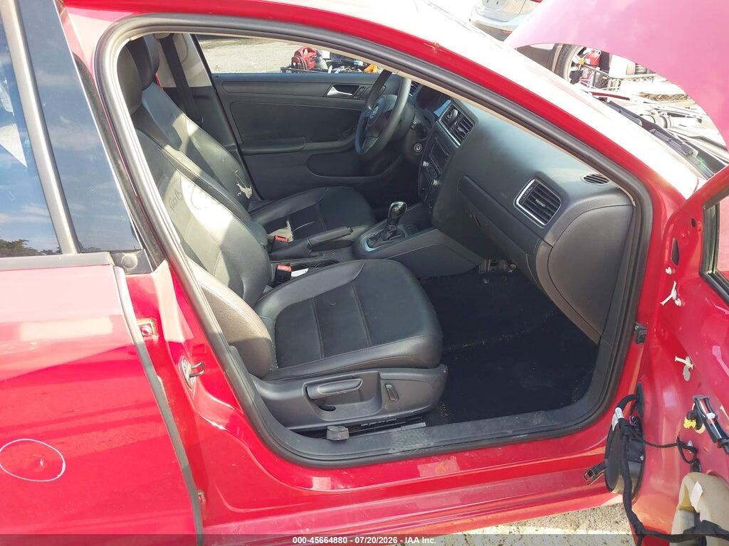 3VWD17AJ9EM261921 2014 VOLKSWAGEN JETTA photo no. 5