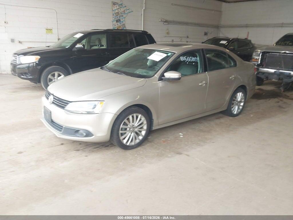 3VWL17AJ6EM239189 2014 VOLKSWAGEN JETTA photo no. 2