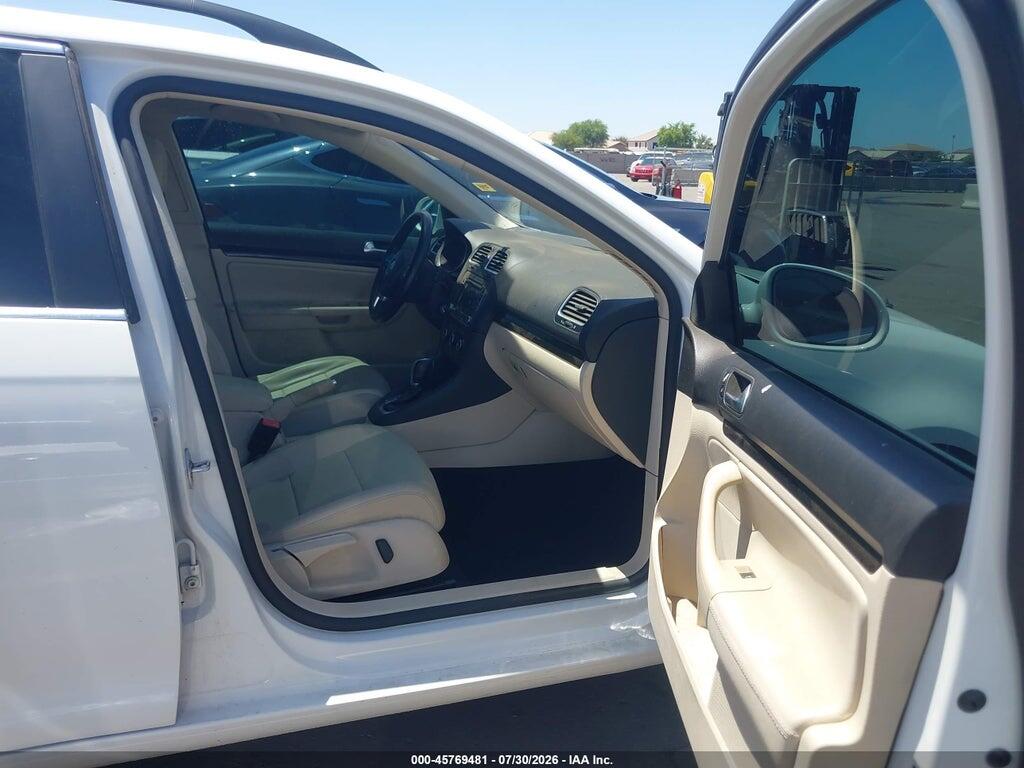 3VWPL7AJ6EM601937 2014 VOLKSWAGEN JETTA SPORTWAGEN photo no. 5
