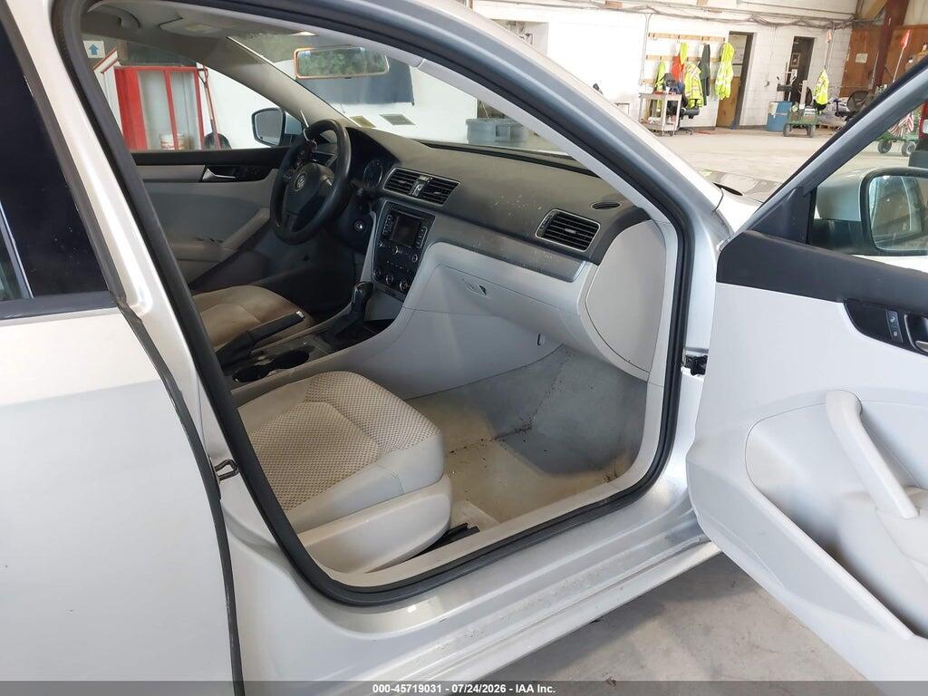 1VWAP7A35EC023410 2014 VOLKSWAGEN PASSAT photo no. 5