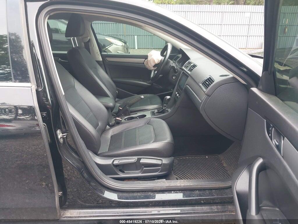1VWBT7A3XEC106296 2014 VOLKSWAGEN PASSAT photo no. 5