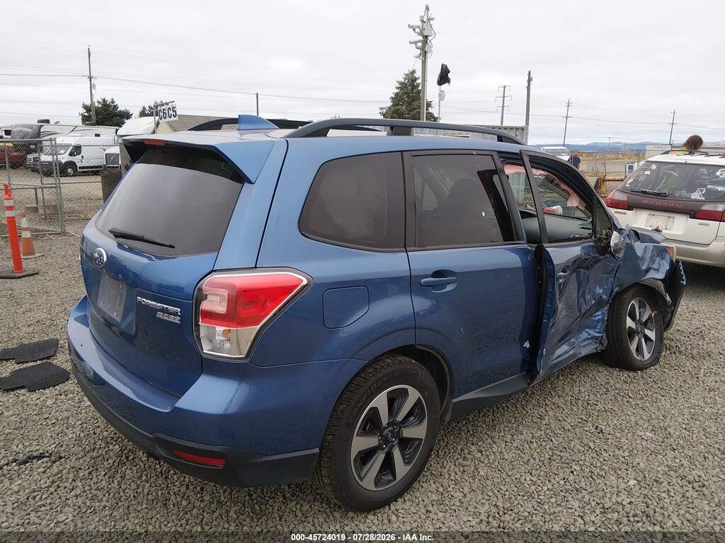JF2SJAGC5HH443464 2017 SUBARU FORESTER photo no. 4