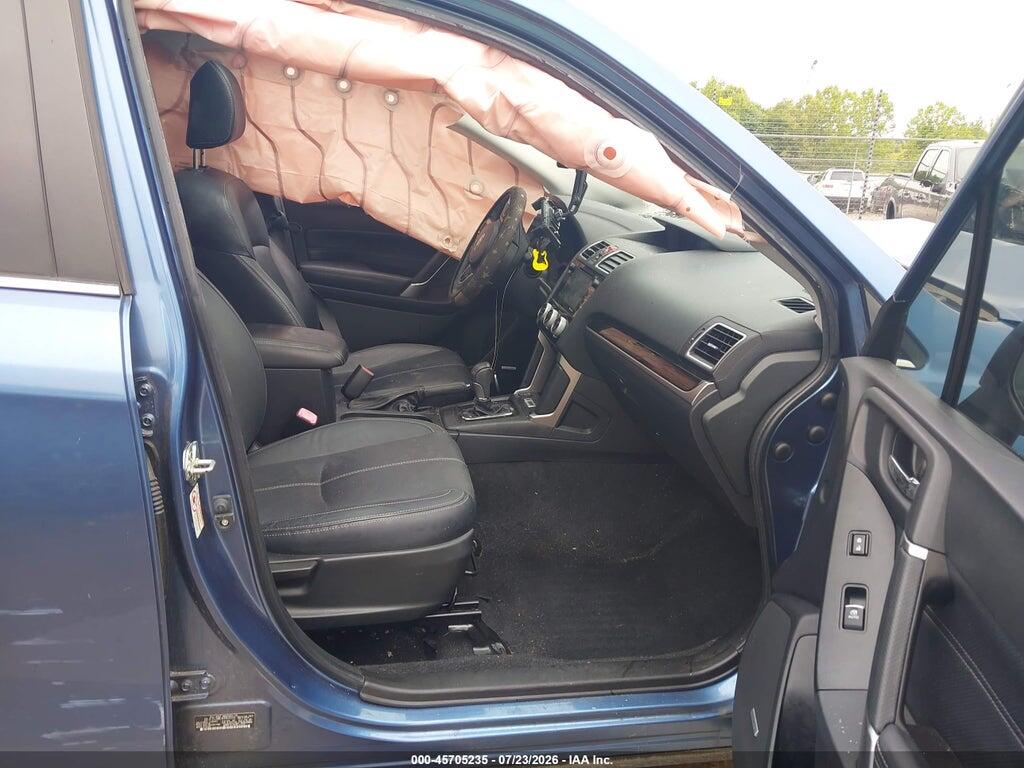 JF2SJAWC4HH426592 2017 SUBARU FORESTER photo no. 5
