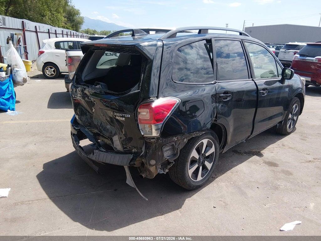JF2SJAEC2HH506801 2017 SUBARU FORESTER photo no. 4