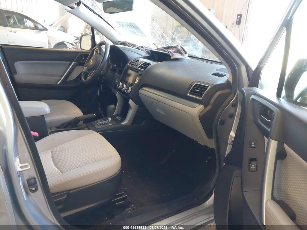 JF2SJAGC7HH803933 2017 SUBARU FORESTER photo no. 5